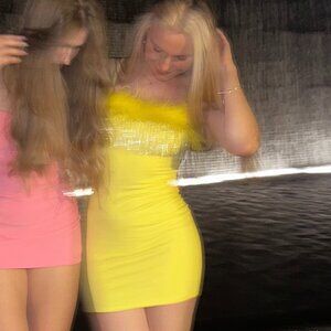 Stunning Yellow Cocktail Dress – Size S – Feathers & Rhinestones